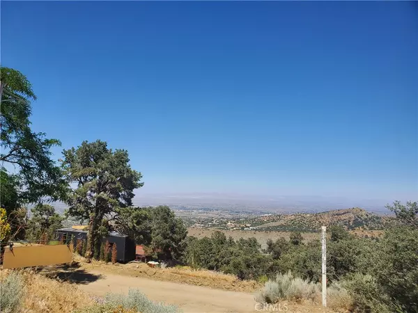 Pinon Hills, CA 92372,7766 Scenic DR