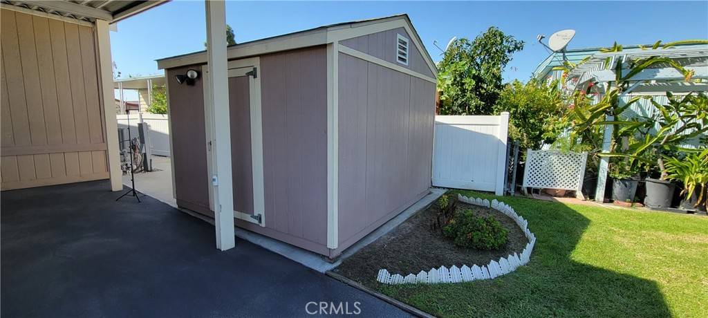 Stanton, CA 90680,10550 Western AVE #164