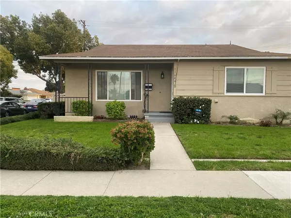 11646 College DR, Norwalk, CA 90650