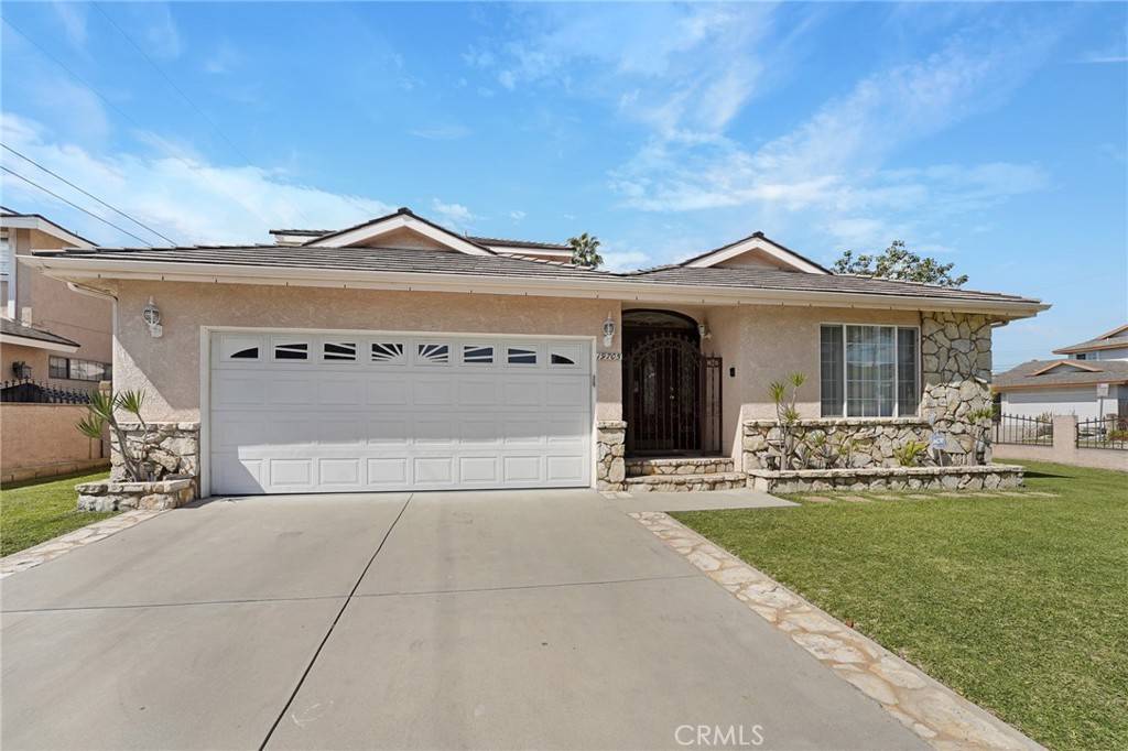 Carson, CA 90746,19705 Leapwood AVE