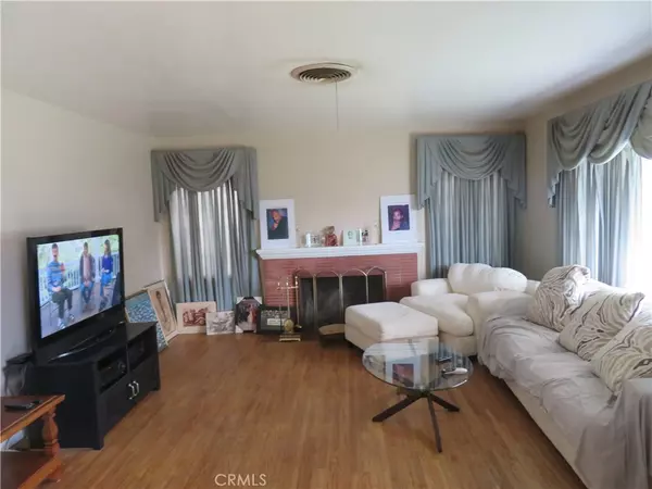 Redlands, CA 92374,903 Ohio ST