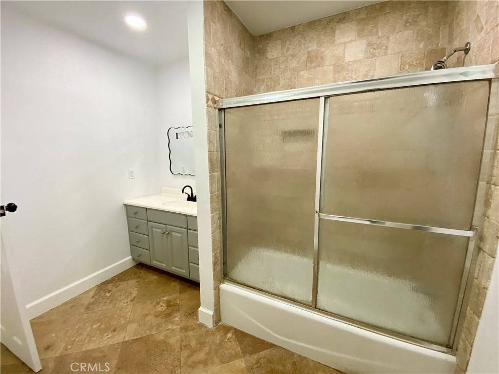 Artesia, CA 90701,12324 Cambrian CT