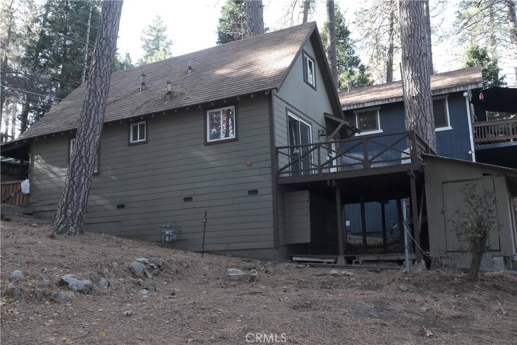 22928 Laurel LN, Crestline, CA 92325