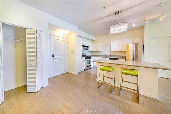 Los Angeles, CA 90012,100 S Alameda ST #307