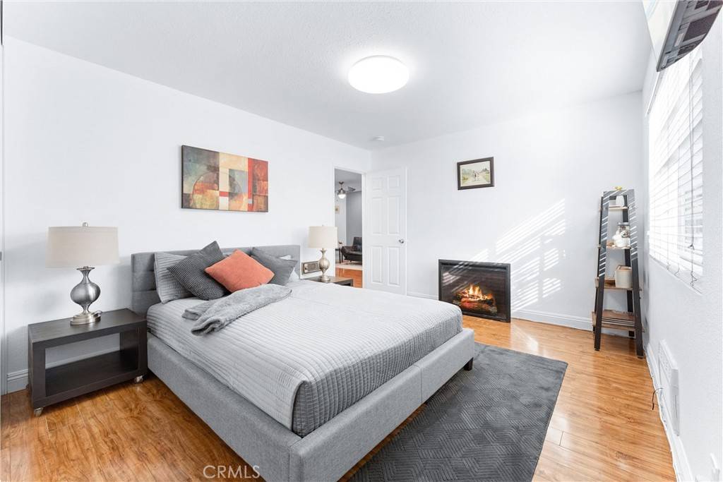 Stanton, CA 90680,7100 Cerritos AVE #125