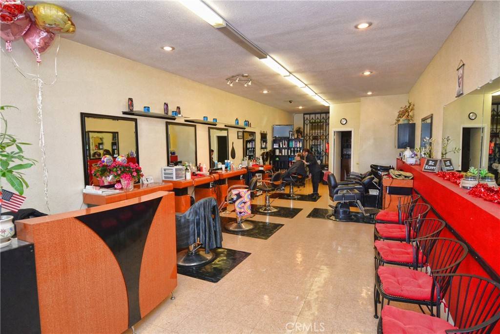Pomona, CA 91767,528 Saint Paul ST