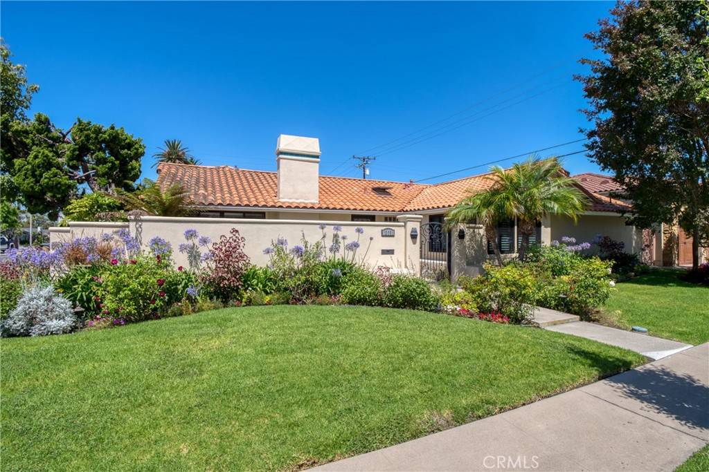 Los Alamitos, CA 90720,12051 Old Mill RD
