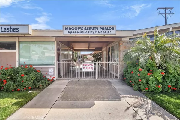 Garden Grove, CA 92840,10092 Chapman AVE