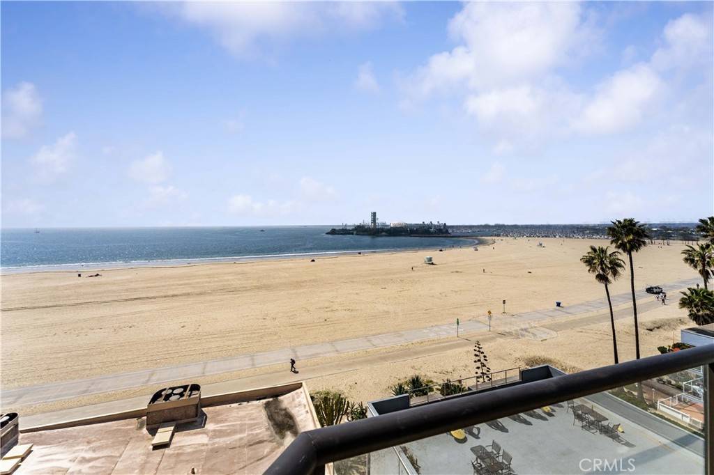 Long Beach, CA 90802,1230 E Ocean BLVD #702