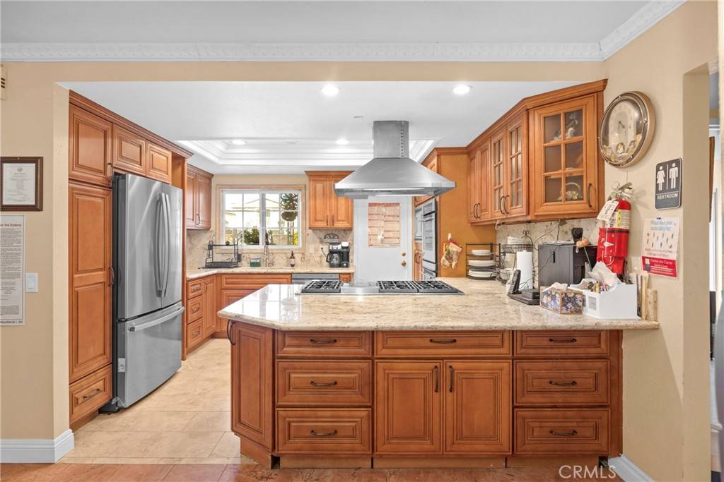 Lake Forest, CA 92630,24251 Bark ST