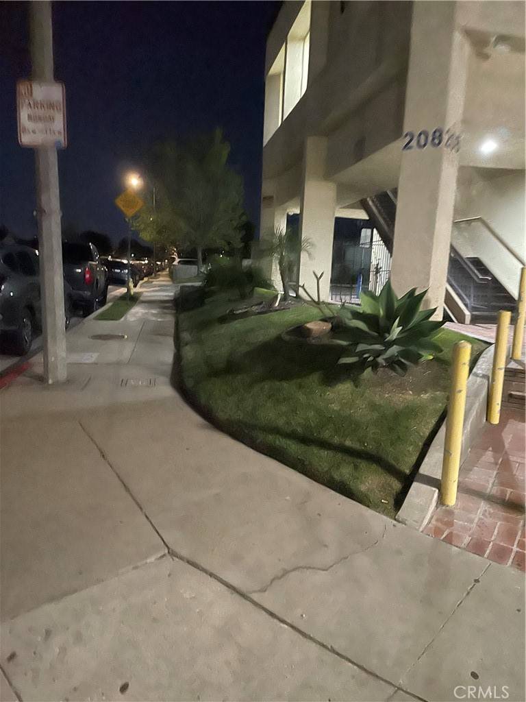 208 E Carson ST, Carson, CA 90745