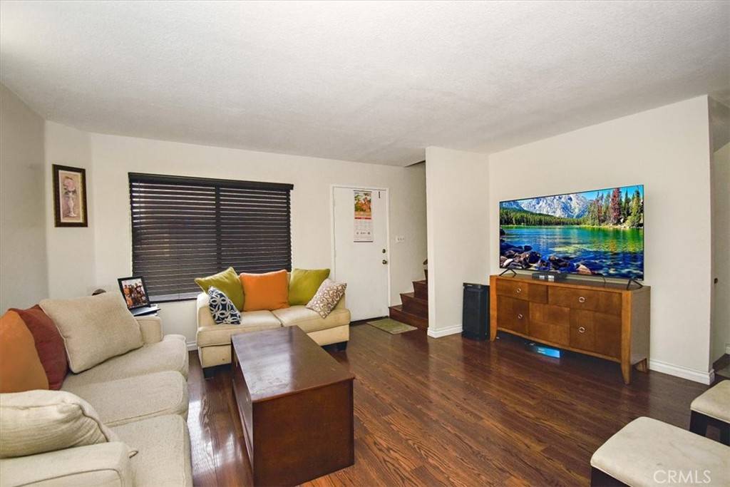 Bellflower, CA 90706,16414 Cornuta AVE #9