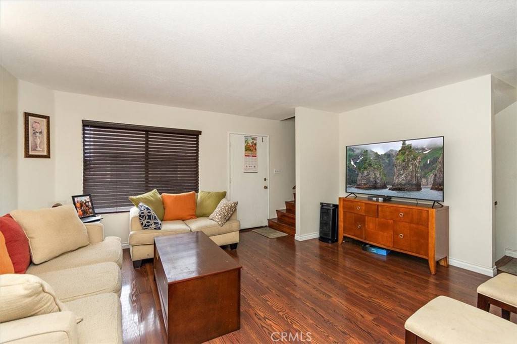 Bellflower, CA 90706,16414 Cornuta AVE #9