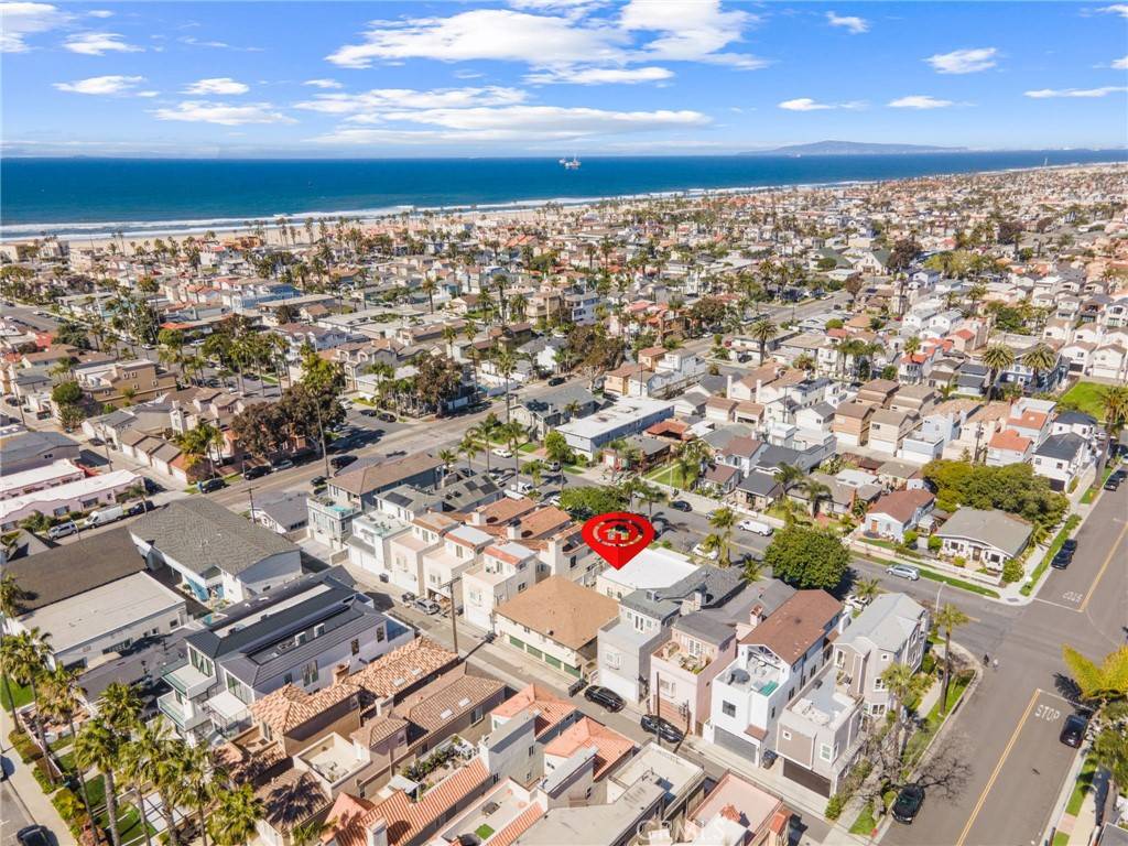 420 7th ST,  Huntington Beach,  CA 92648