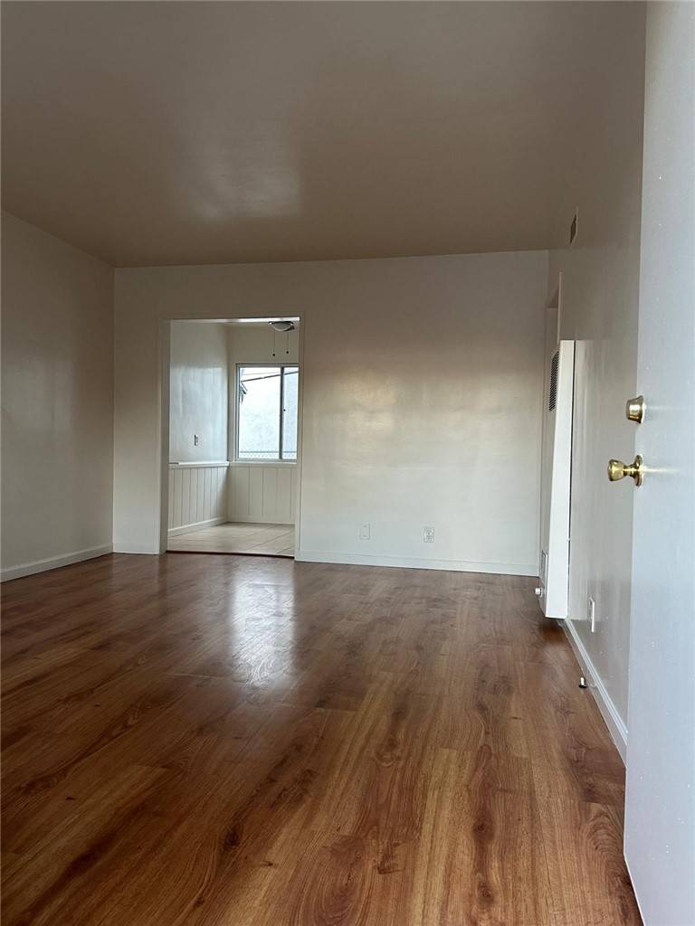 North Hollywood, CA 91605,6759 Atoll Ave