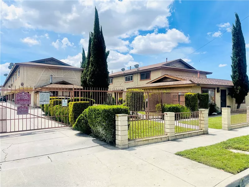 7260 Richfield ST #305, Paramount, CA 90723