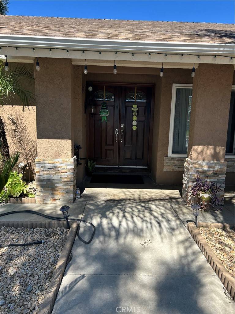 750 W Winchester DR, Rialto, CA 92376