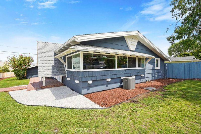 Lomita, CA 90717,2081 261st ST
