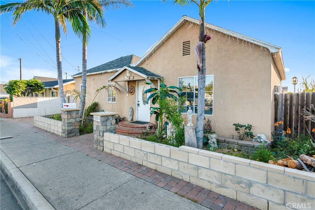 Orange, CA 92869,11811 Hewes ST