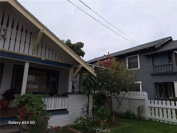 Santa Ana, CA 92701,418 W Pine ST