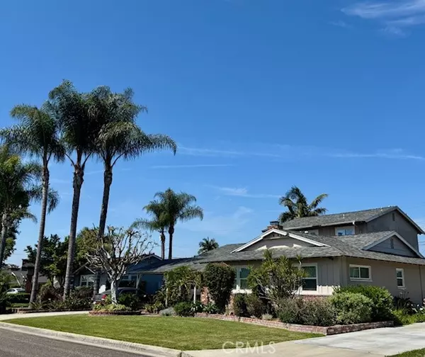 Downey, CA 90240,9423 Sideview DR