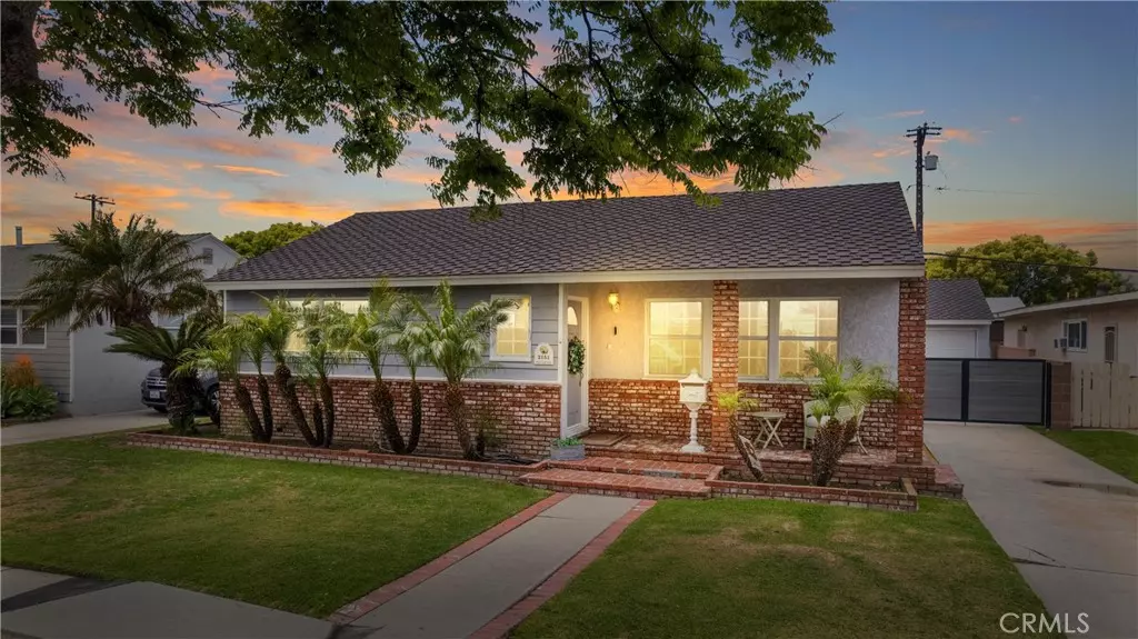 2151 Fanwood AVE, Long Beach, CA 90815