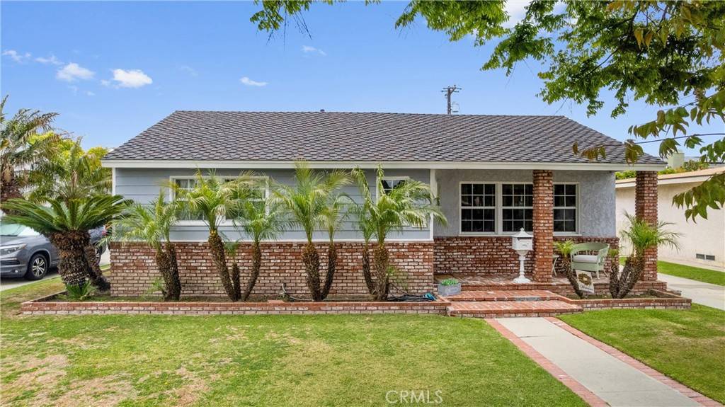 Long Beach, CA 90815,2151 Fanwood AVE