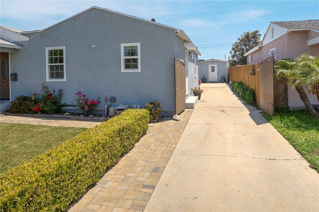 Compton, CA 90059,2030 N Keene AVE