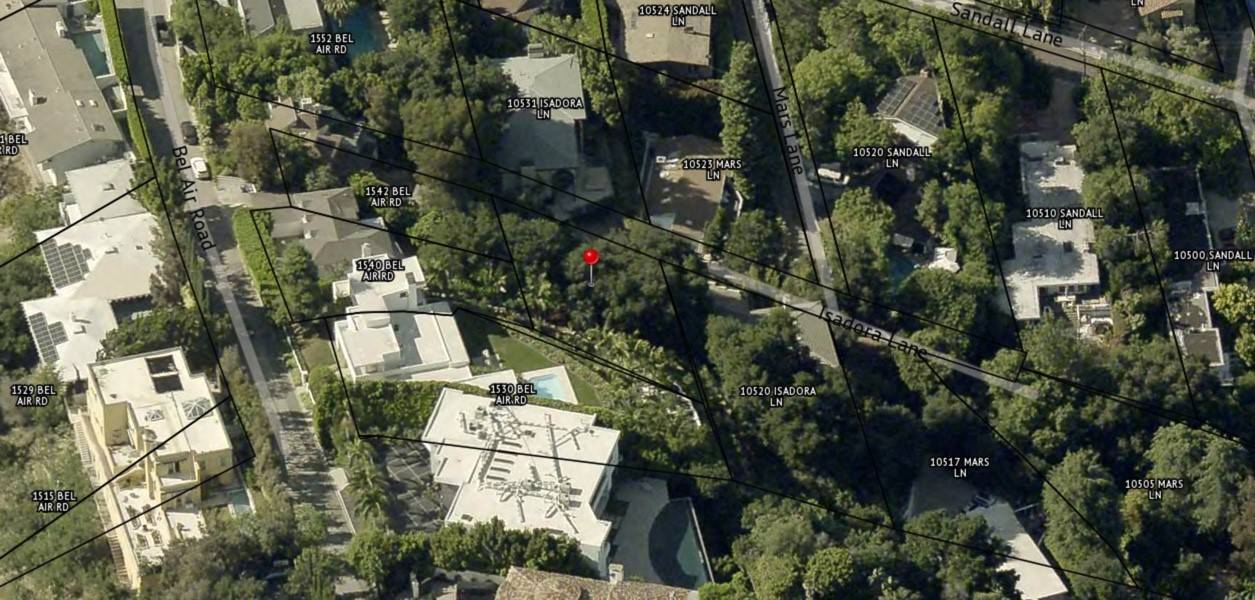 10532 Isadora LN, Los Angeles, CA 90077