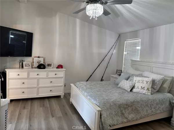 Cypress, CA 90630,9080 Bloomfield Ave #209