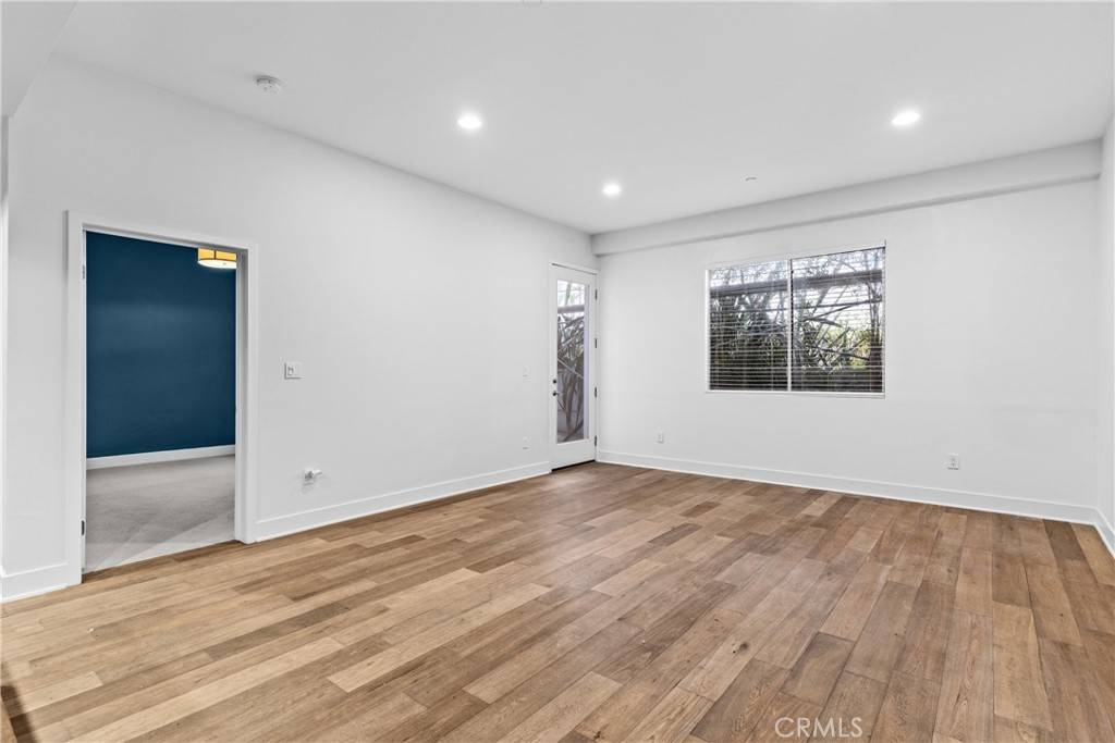 Marina Del Rey, CA 90292,13337 Beach AVE #111