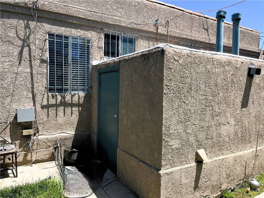 Long Beach, CA 90806,2319 Olive Ave