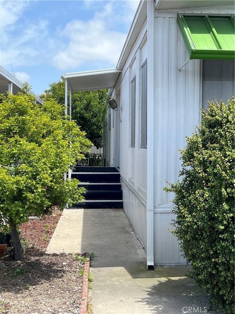 Garden Grove, CA 92843,10866 Westminster AVE #15