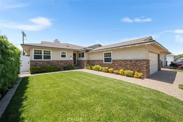 Lakewood, CA 90712,5323 Fidler AVE