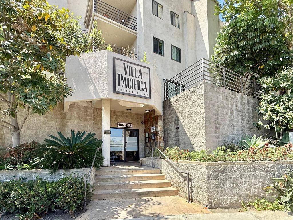 Long Beach, CA 90815,4142 E Mendez ST #132