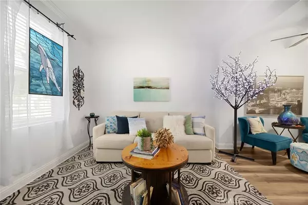 Irvine, CA 92612,3148 Watermarke PL