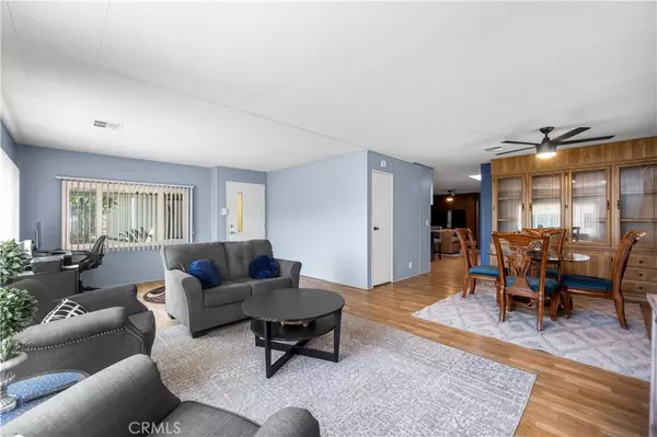Anaheim, CA 92806,1400 S Sunkist ST #173