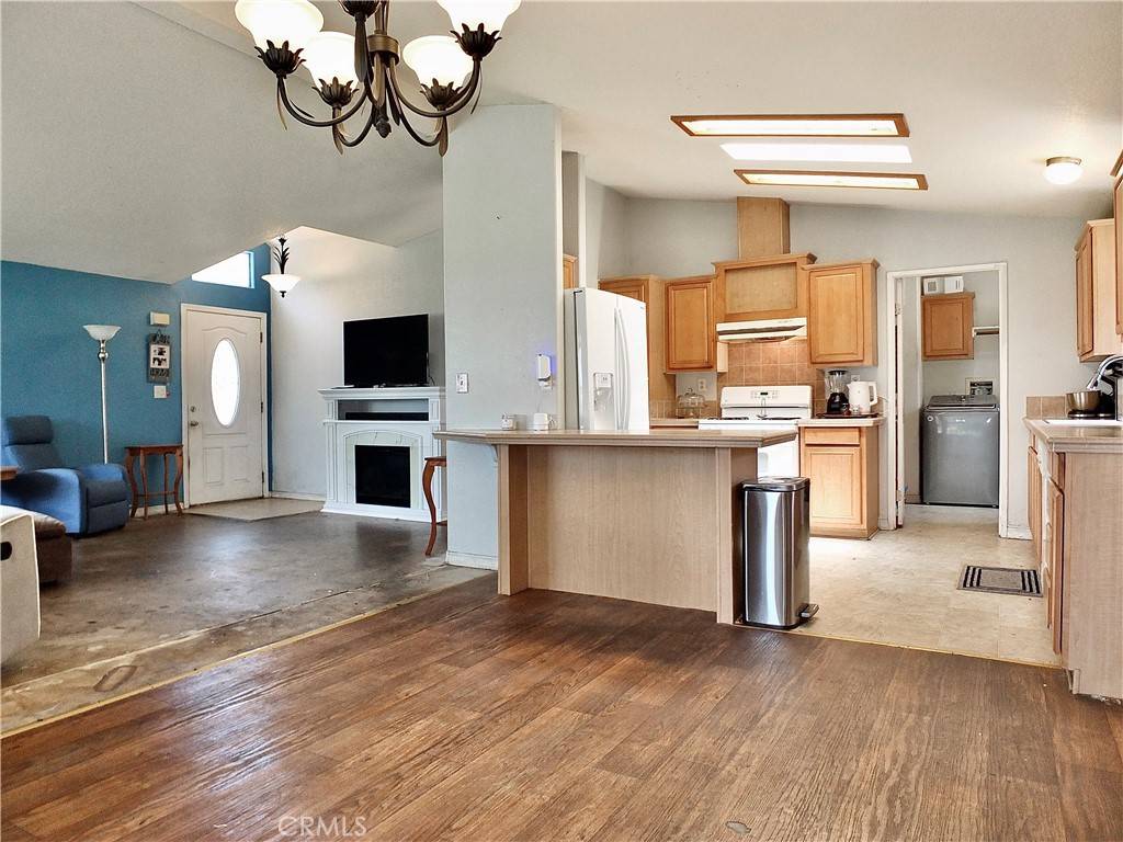 La Puente, CA 91744,17350 Temple AVE #383