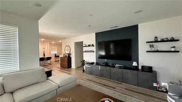 Carson, CA 90746,1416 Vigilant