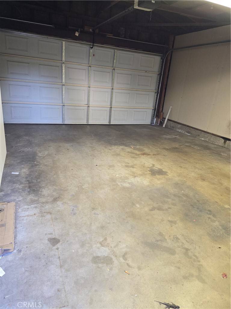 Fullerton, CA 92832,706 W Orangethorpe AVE
