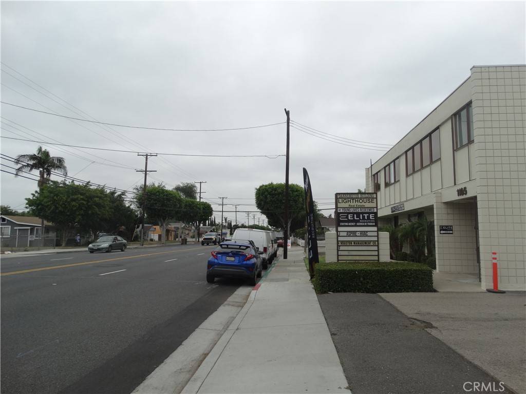 Fullerton, CA 92831,1101 E Commonwealth AVE
