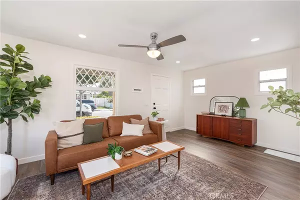 Signal Hill, CA 90755,1887 Saint Louis AVE