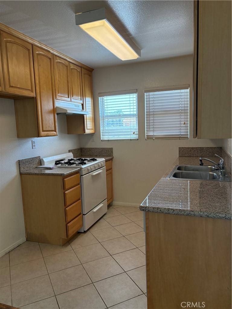 Buena Park, CA 90621,8202 Artesia BLVD #5