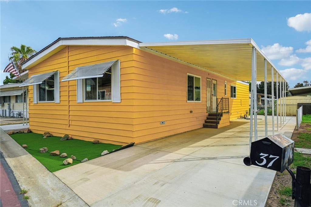 Rialto, CA 92376,2930 W Rialto ave #37