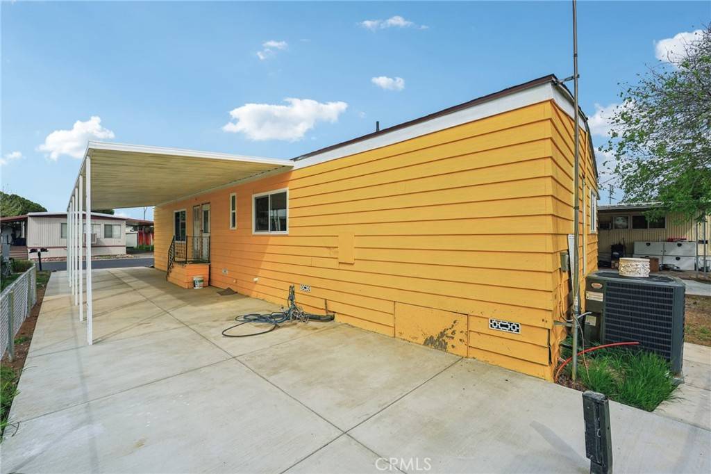 Rialto, CA 92376,2930 W Rialto ave #37
