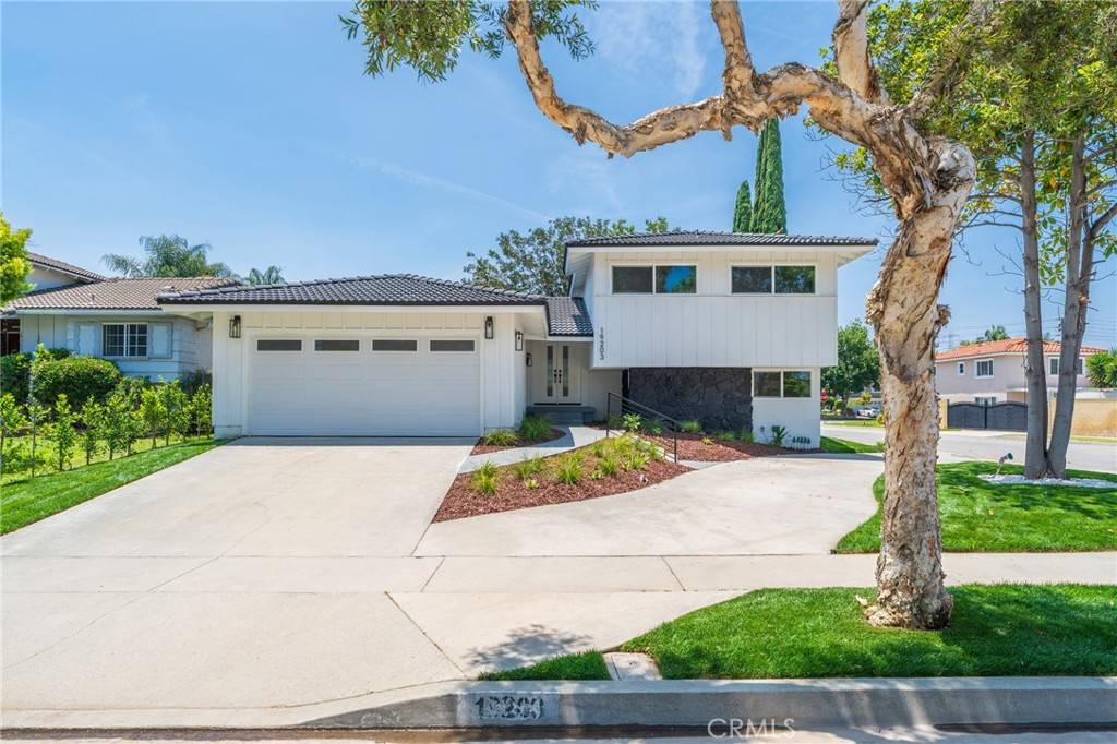 Cerritos, CA 90703,19203 Benfield AVE