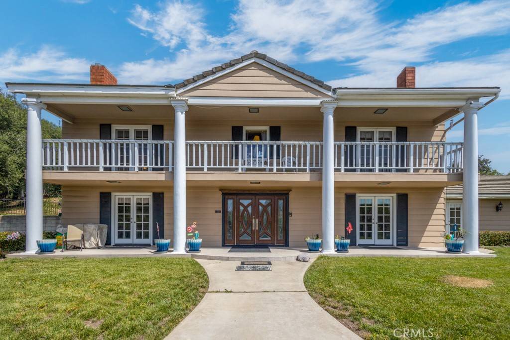 San Dimas, CA 91773,748 S Walnut AVE