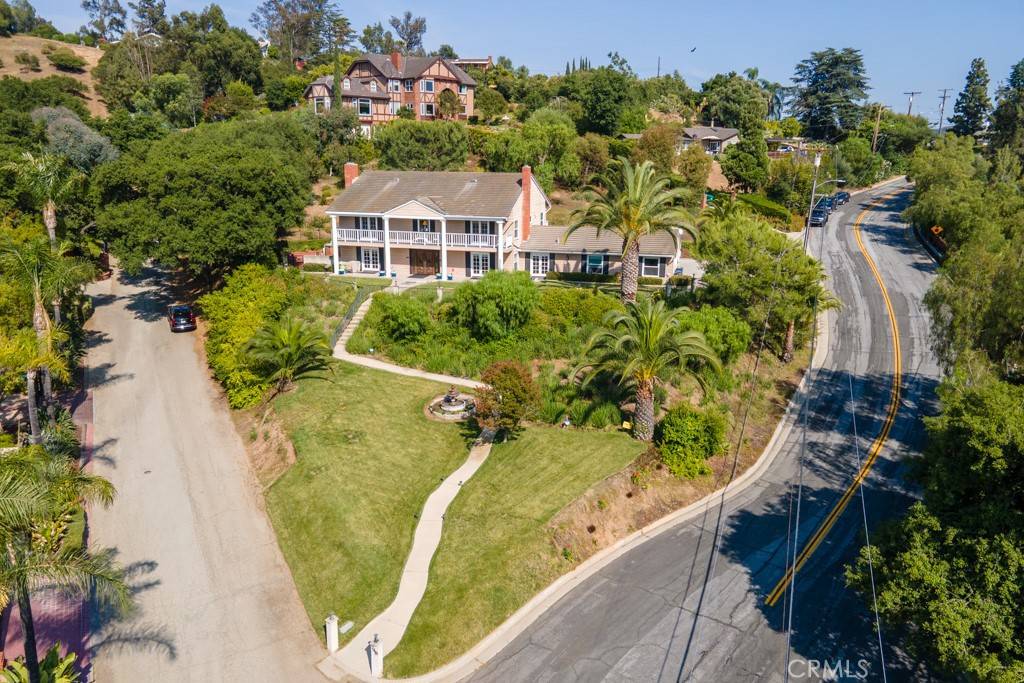 San Dimas, CA 91773,748 S Walnut AVE