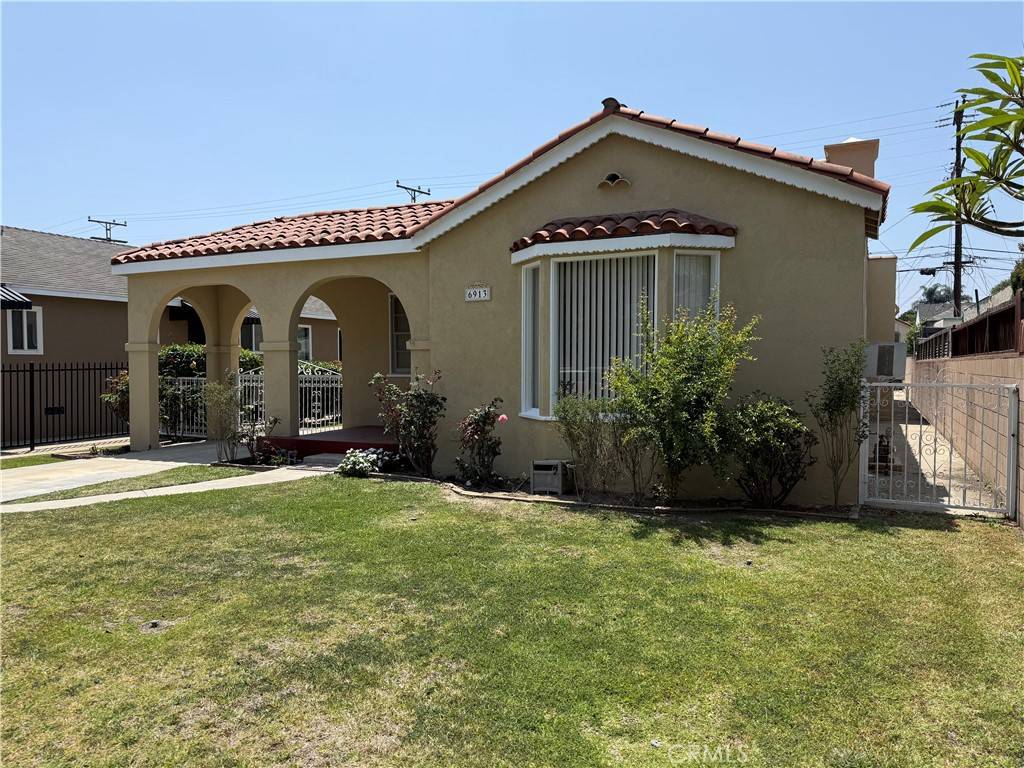 6913 Plaska AVE, Huntington Park, CA 90255