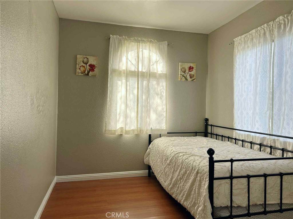 Long Beach, CA 90810,3653 Denver AVE